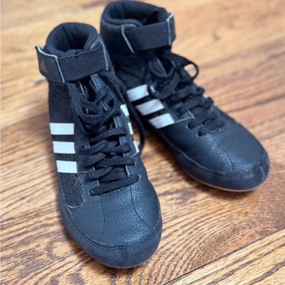adidas gazelle silver green womens adidas Kids' HVC 2 Wrestling Shoes main image 0